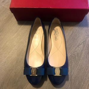 New Salvatore Ferragamo woman blue flat 8 c